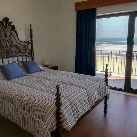 Holiday home Casa Com Acesso Direto A Praia E Churrasqueira Costa de Lavos